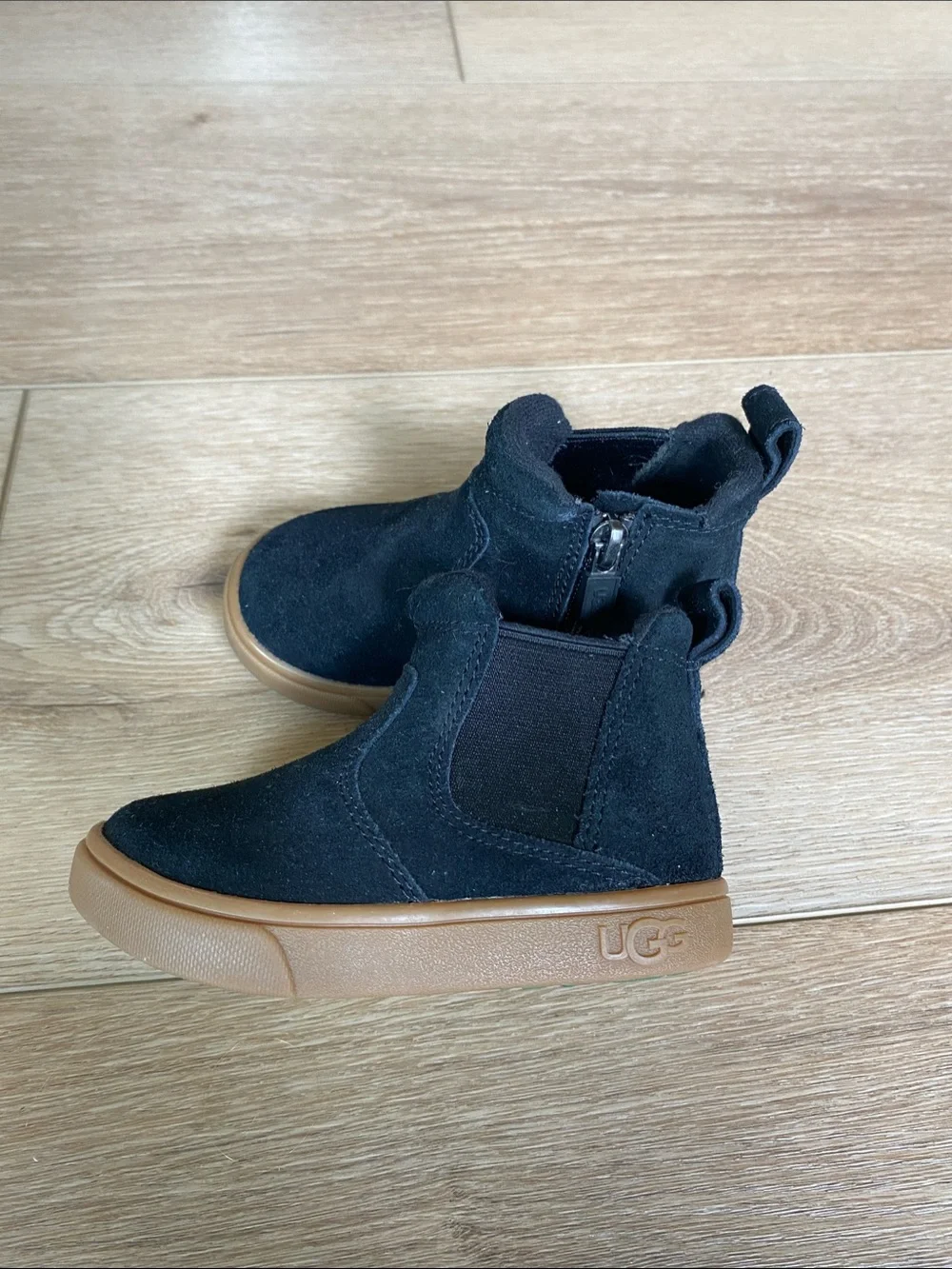 UGG Toddler Black Suede Chelsea Boot